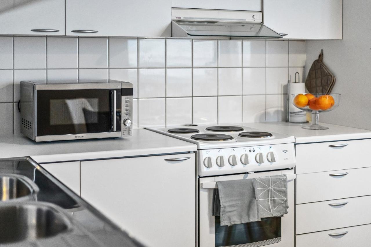 Apartment Sleepwell Sukkula With Private Sauna And Parking 투르쿠 외부 사진