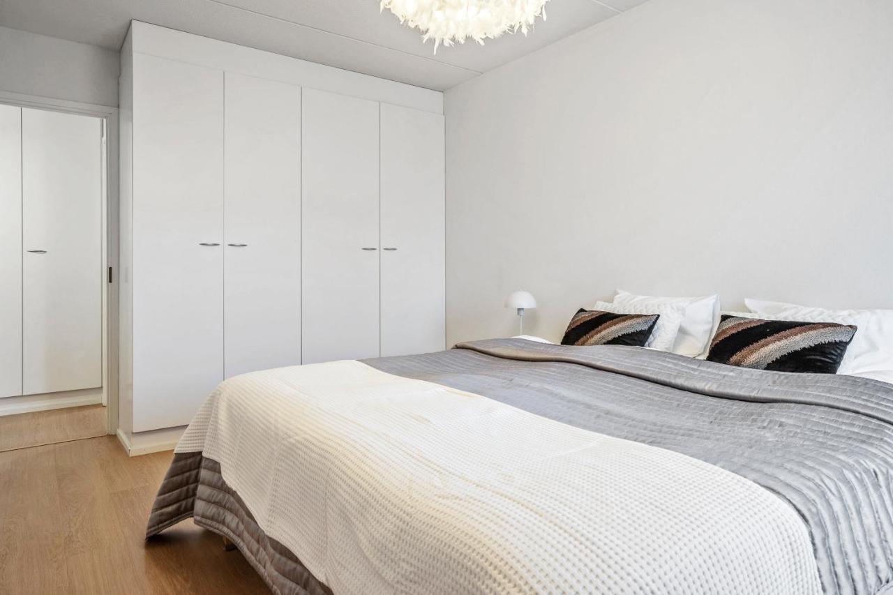 Apartment Sleepwell Sukkula With Private Sauna And Parking 투르쿠 외부 사진
